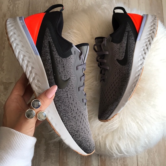 NWT Nike odyssey react grey - Picture 3 of 7